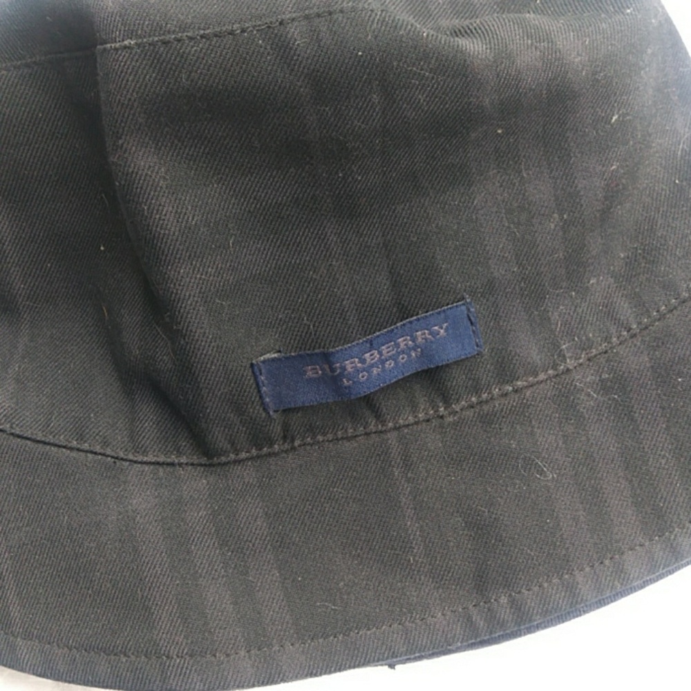 🇬🇧Burberry Reversible Bucket Hat